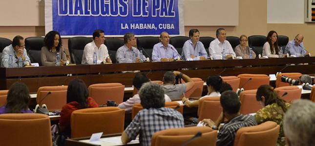 Colombian peace agreements on drugs: Rural development and health