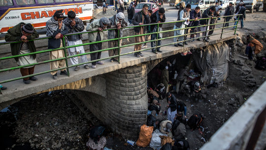 Kabul residents watch as heroin addiction grows