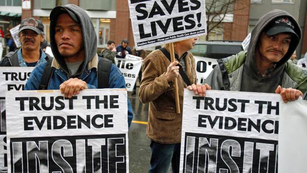 Harper government moves to block supervised injection services for drug users in Canada