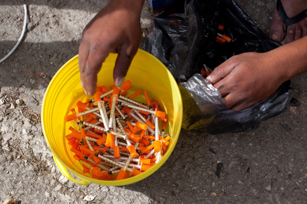 Bucharest's Drug-Addicted Roma Are Being Left to Rot