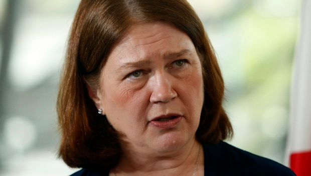 Jane Philpott says pharmaceutical heroin a potential lifesaver in opioid epidemic